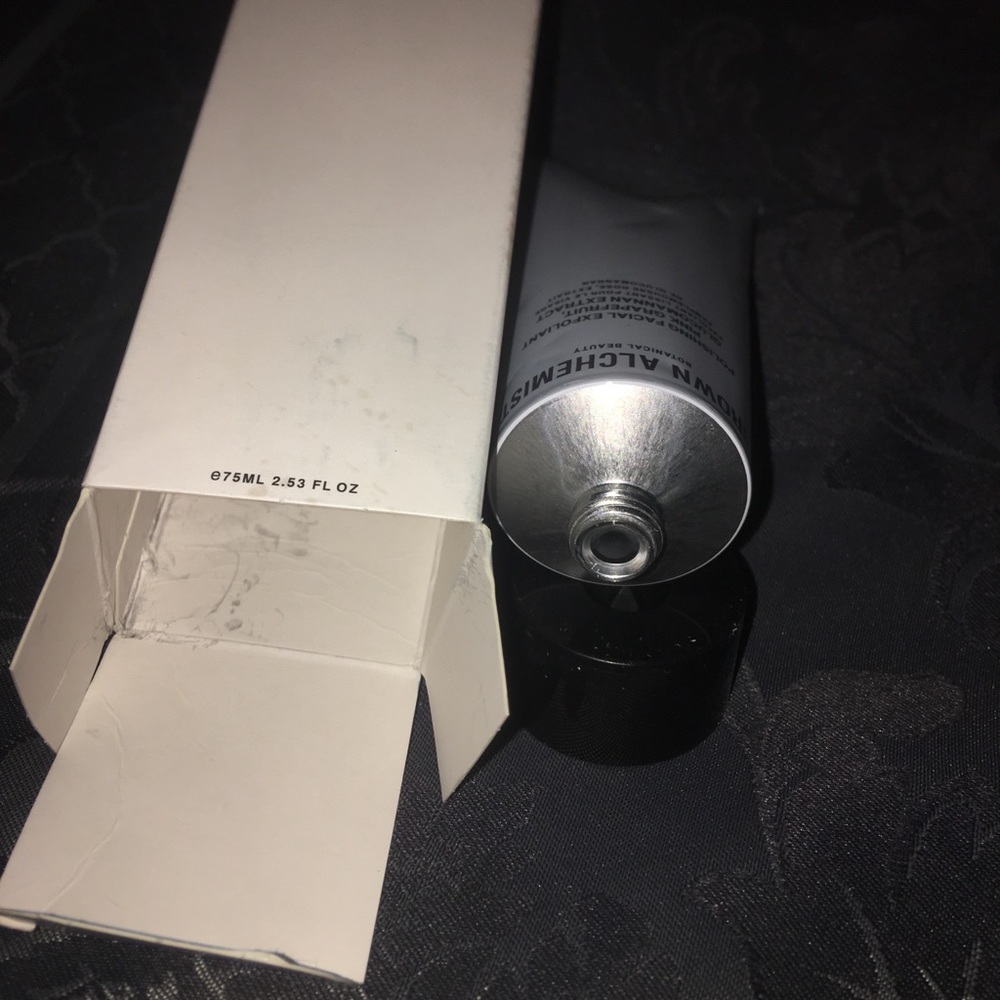 FabFitFun Bundle - Picture 3 of 5